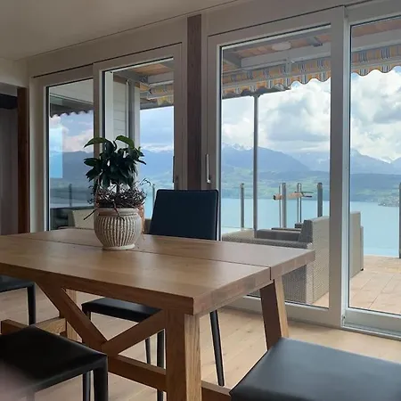 Neue 2.5-Zimmer-Wohnung Mit Traumhafter Aussicht * Sigriswil